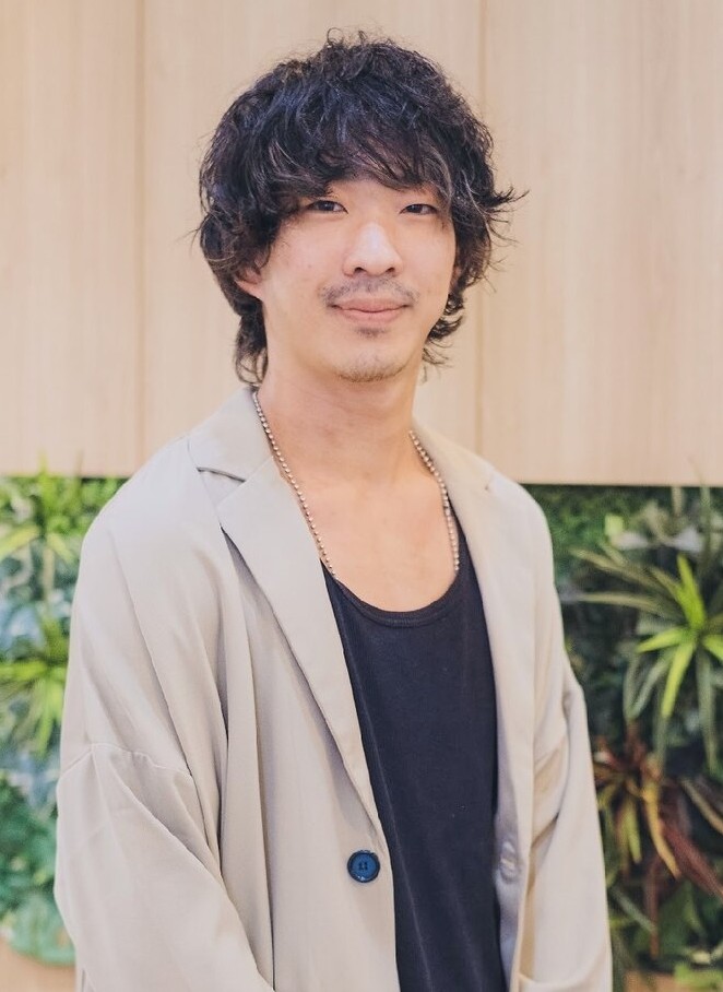 川勝 憲介